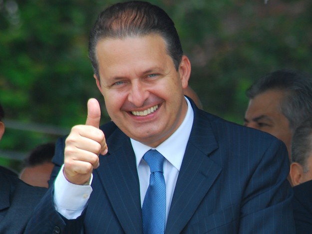 Eduardo defende novo pacto político