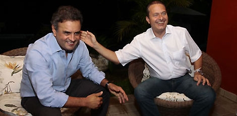 Campos concorda com Marina de que PSDB tem cheiro de derrota