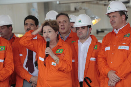 Dilma não deu espaço para Eduardo Campos falar em chegada à Refinaria Abreu e Lima
