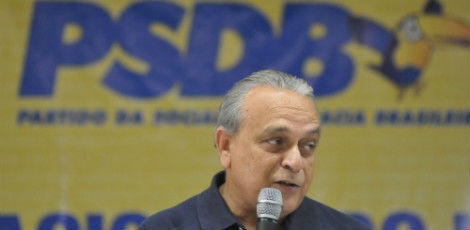 Corpo de Sérgio Guerra chega ao Recife