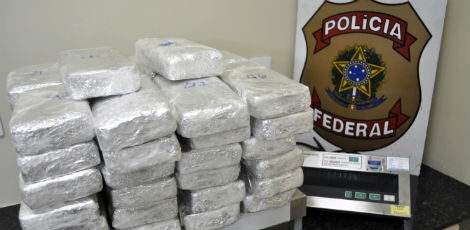 PF realiza maior apreensão de pasta-base de cocaína do ano em PE