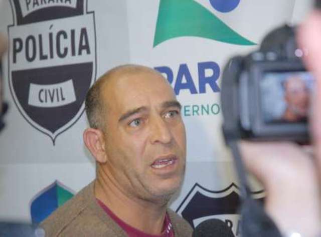 Suspeito de estuprar criança é capturado “pelas calças”
