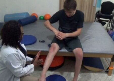 Cirurgia recupera movimentos em paraplégicos: Brasil