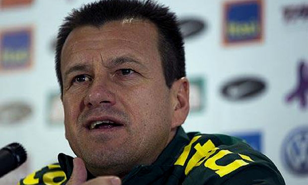 Dunga convoca seleção para Copa América com sete jogadores com idade olímpica