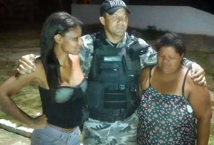 Policial Militar escala torre de 40 metros para salvar jovem de suicídio