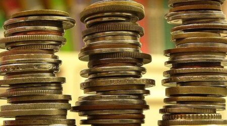 Homem paga carro de r$ 340 mil com moedas
