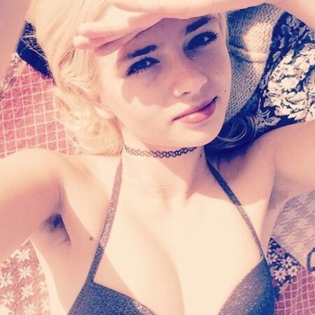 Última tendência no Instagram: mulheres postando fotos com pelos nas axilas