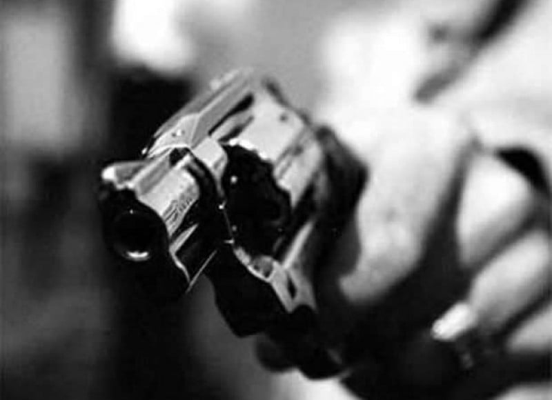 Dois em cada três policiais já tiveram colegas mortos sem a farda