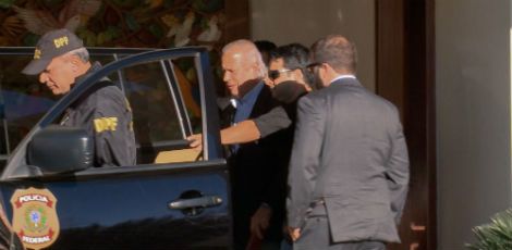 Ordem no Planalto é 'blindar' Dilma após prisão de Dirceu na Lava Jato