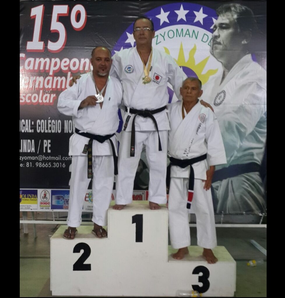 Serratalhadense é vice-campeão em campeonato pernambucano de karatê