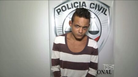 Ladrão imobilizado por lutadora chamou a polícia por medo de morrer