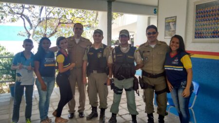 Policiais Militares do Nuprev Sertão visitam escolas em Serrita