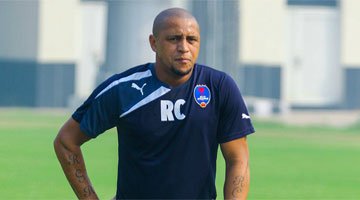 Ex-lateral Roberto Carlos revela proposta para trabalhar na base do Real Madrid