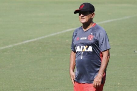 Muricy Ramalho dispara após vitória simples: 'Agora é jogar para ganhar'