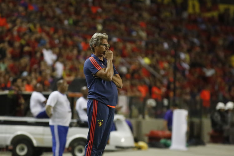 Há um mês sob o comando de Oswaldo, Sport enfrenta o Inter ainda buscando a 1ª vitória
