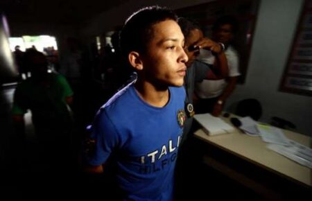 Jogador suspeito de estupro foi preso enquanto concedia entrevista