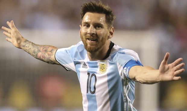 Após derrota, Messi anuncia que não jogará mais pela Seleção Argentina