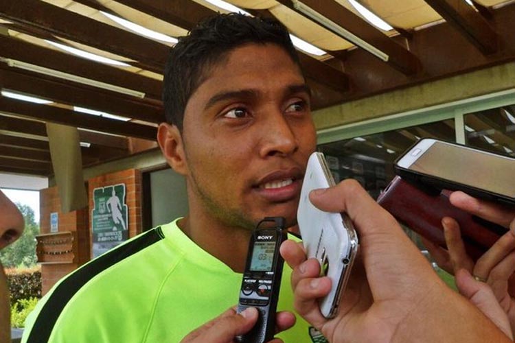 Antes do final da janela, Sport acerta contratação de atacante colombiano Luis Carlos Ruíz