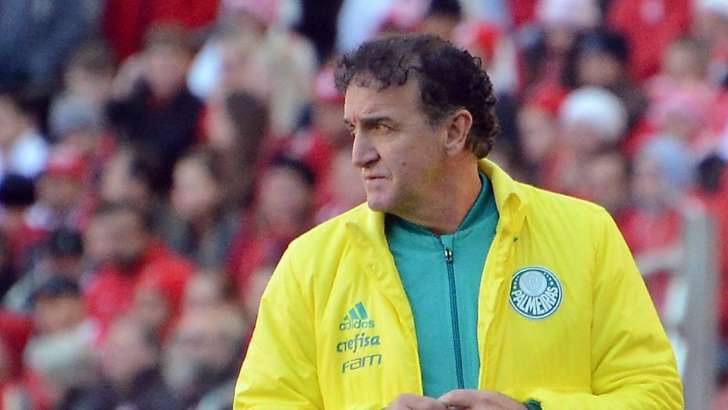 Palmeiras cogita não renovar com Cuca mesmo em caso de título