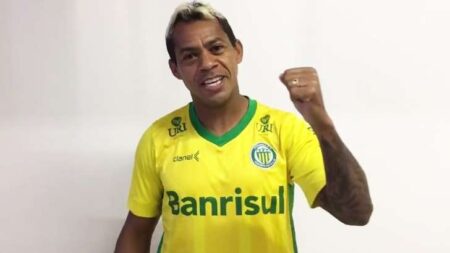 Interminável: aos 41 anos, Marcelinho Paraíba acerta com time gaúcho e jogará Série C