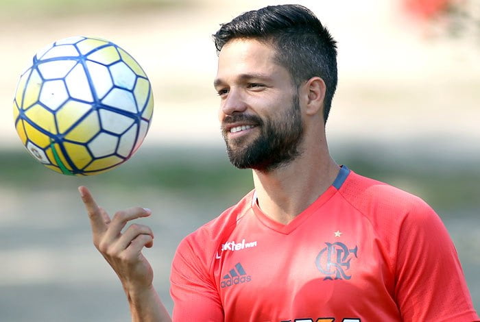 Diego fala sobre disputa do Brasileiro ‘sem casa’ fixa: ‘É diferente’