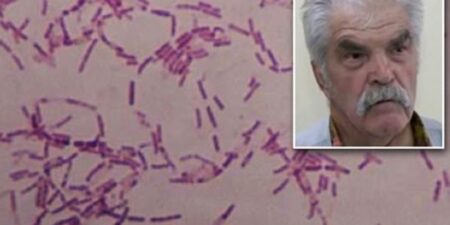 Cientista russo injeta bactérias de 3,5 milhões de anos em busca de “vida eterna”