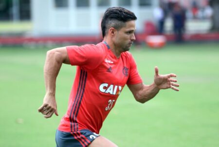 Diego confia no título e destaca química entre Flamengo e Maracanã