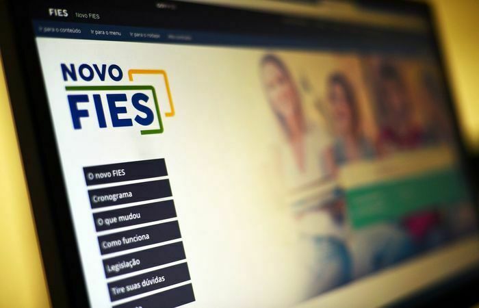 Estudantes podem se inscrever no Fies a partir desta terça (28)