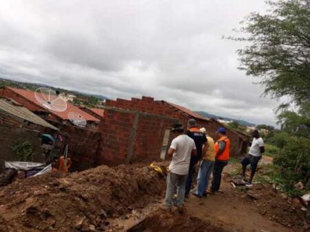 Afogados da Ingazeira: Defesa Civil vistoria áreas de risco