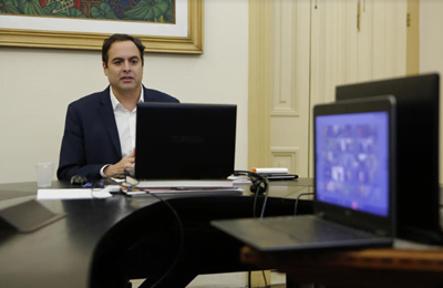 Governo do Estado de PE reúne deputados em conferência