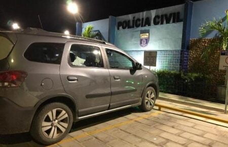 Pré-candidato a prefeito de Cabrobó tem veículo alvejado por tiros