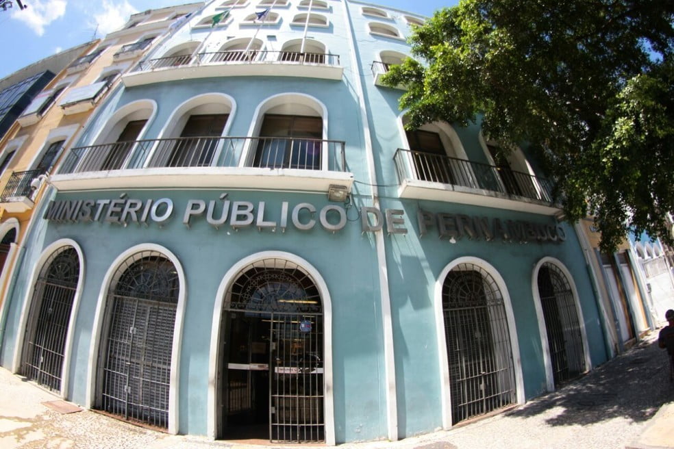 Cerca de 14 mil servidores receberam auxílio emergencial sem ter direito