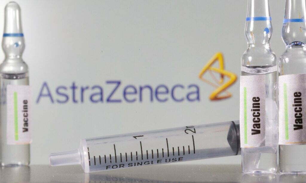 Distribuição de vacinas da AstraZeneca deve começar no sábado (23)