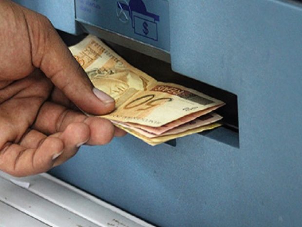 Prefeitura de Triunfo realiza pagamento de servidores ativos