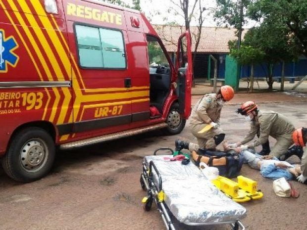 Motociclista fica ferido após acidente em Serra Talhada