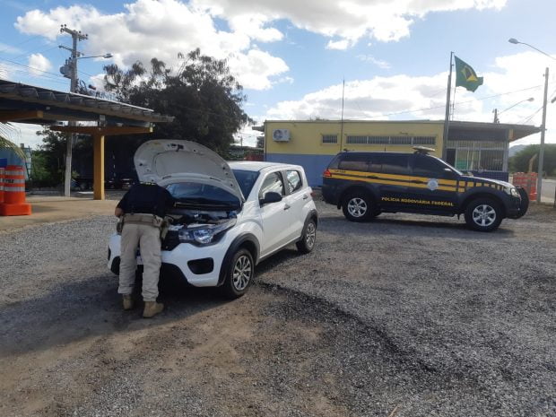 Suspeito de abastecer carro e fugir sem pagar é detido em Serra Talhada