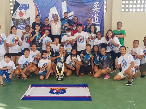 Judocas serra-talhadenses conquistam 32 medalhas em Campeonato