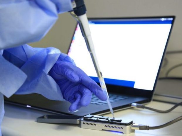 Variante da Ômicron corresponde a mais de 99% das amostras em PE