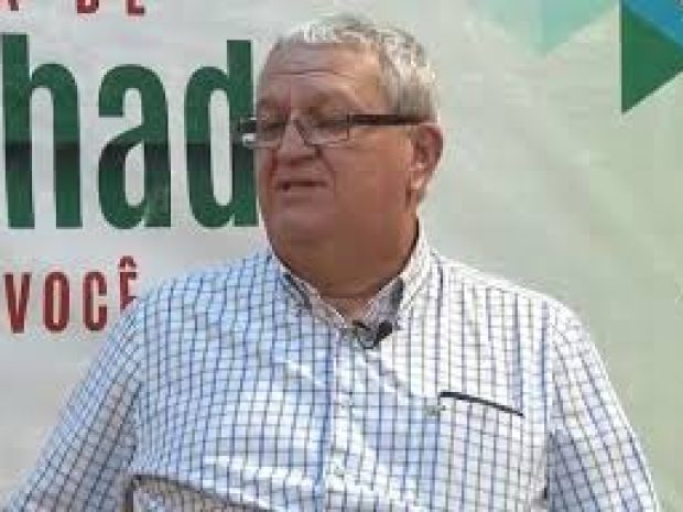 Gestão Márcia Conrado nega exoneração de Carlito Godoy
