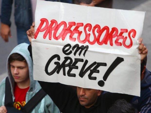 Justiça declara suspensão da greve dos professores de Serra Talhada