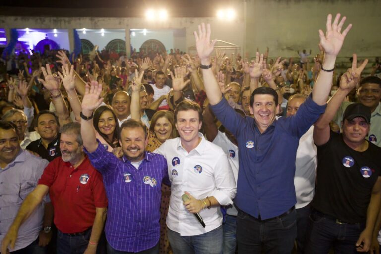 Miguel Coelho durante evento em Salgueiro, no Sertão do Estado