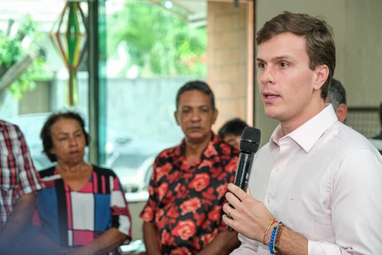 A declaração do ex-prefeito de Petrolina aconteceu após o governo anunciar que a diminuição do ICMS se dará por duas etapas.