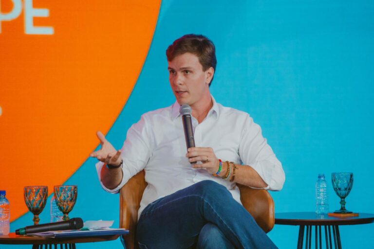 Miguel lamenta alta da taxa de crimes em PE