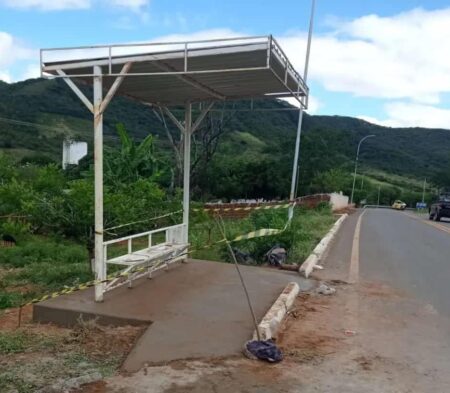 Ponto de parada em Jatiúca