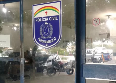 PE: Segundo SDS, 120 mulheres foram agredidas por dia em 2022 Delegacia de Polícia Civil em Petrolina