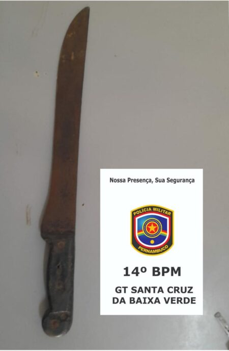 Facão apreendido em Santa Cruz da Baixa Verde