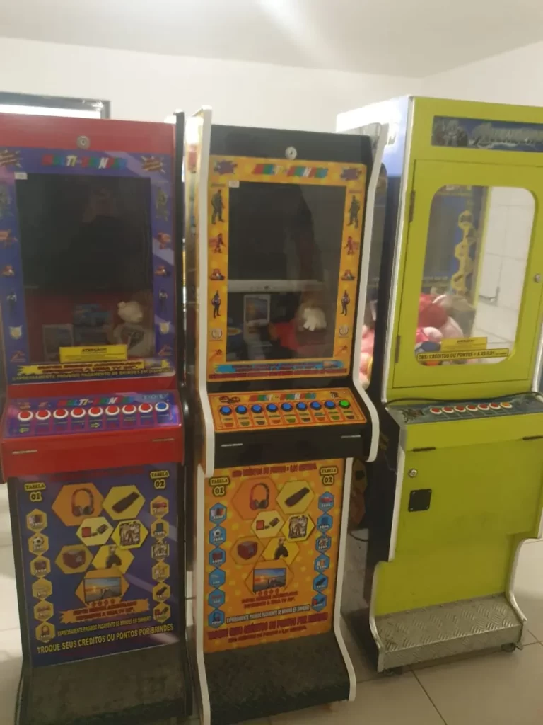 Apreensão de máquinas caça-níqueis