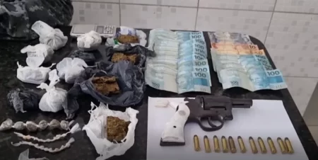 Material apreendido durante operação em Caruaru