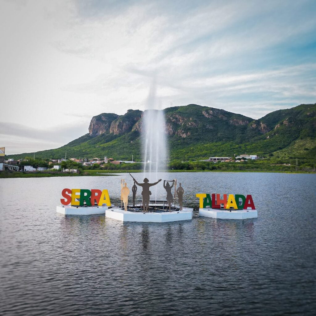 Homenagem a Capital do Xaxado no Açude Borburema