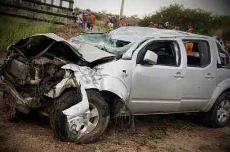 Dois homens morrem em acidente, no Agreste